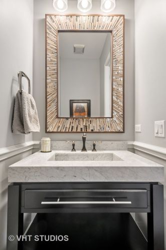 1654 Carmen Ave, Chicago IL 60640-2703 exterior