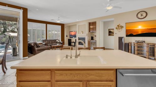 2441 Thompson Way, Chandler AZ 85286-8436 exterior