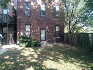 2415 10th St, Saint Louis MO  63104-4333 exterior