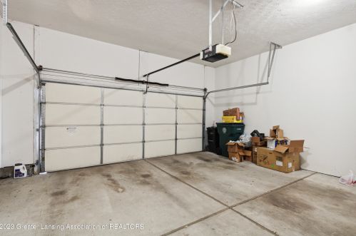 2930 Marfitt Rd, East Lansing MI 48823-6355 exterior