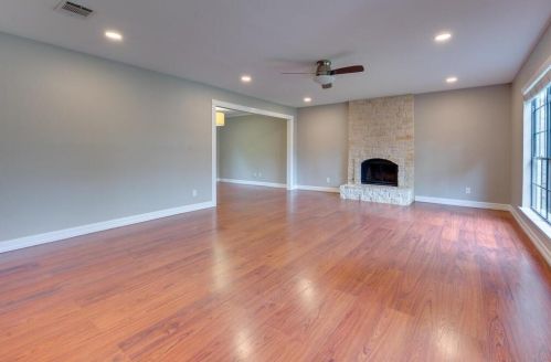 5711 Abilene Trl, Austin TX  78749-2112 exterior