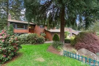 9601 171st Ave, Redmond, WA 98052-3128