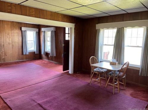 479 Commonwealth Ave, New Britain CT 06053-2404 exterior