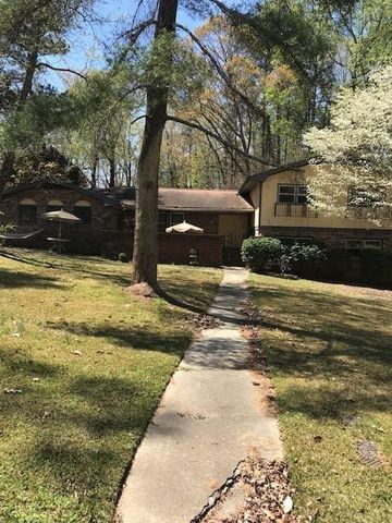 3201 Rockview Dr, Lithonia, GA 30038-3031