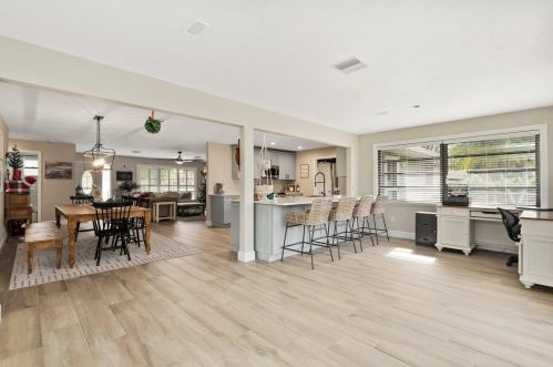 5417 Palmetto Dr, Fort Pierce FL  34982-7481 exterior