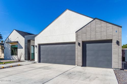 3118 42nd St, Phoenix AZ  85018-6418 exterior