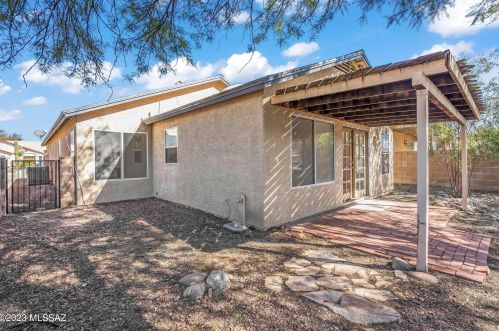 9062 Ironbark St, Tucson AZ  85747-5318 exterior