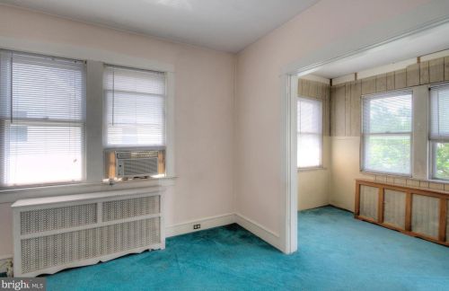 22 4 Ave, Runnemede NJ 08078-1302 exterior