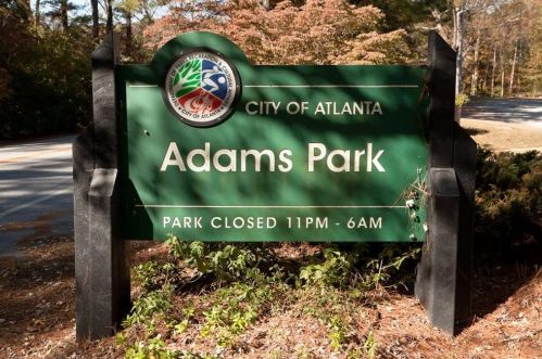 1385 Centra Villa Dr, Atlanta GA  30311-3423 exterior