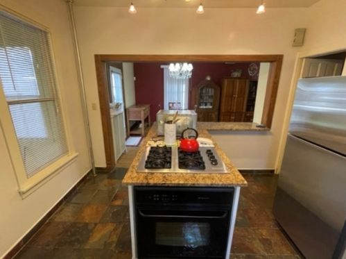 305 Wilcox, Joliet IL 60435-6971 exterior