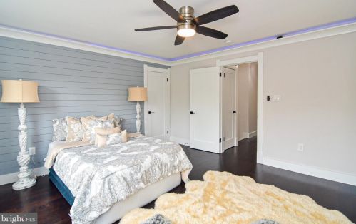 2911 17th St, Washington DC  20018-1825 exterior