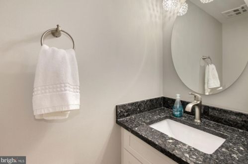 316 New Mark Esplanade, Rockville MD 20850-2750 exterior