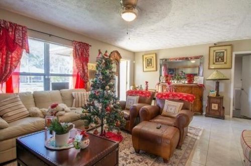 2173 Gaslight St, Fort Pierce FL  34952-7330 exterior