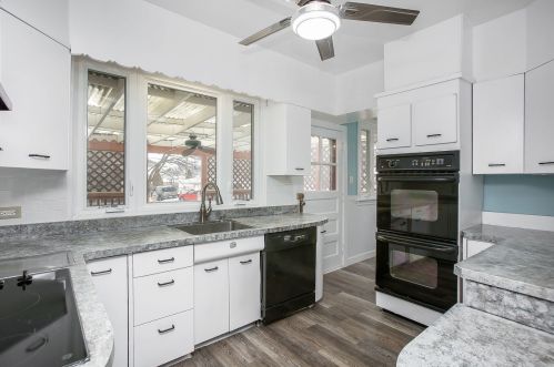 1248 12 Ave, Broadview IL 60153-1405 exterior