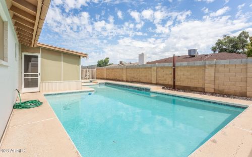 721 Apache Dr, Chandler AZ 85224-4324 exterior