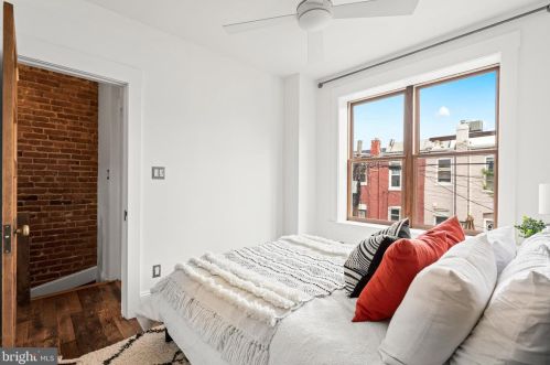 761 Hobart Pl, Washington DC 20001-3811 exterior