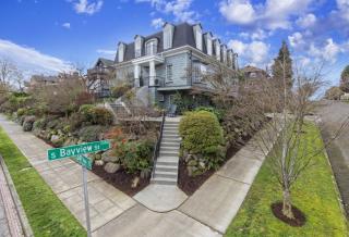 2503 34th Ave, Seattle WA  98144-5556 exterior