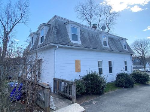 9 Ellsworth Ave, Springfield MA  01118-2102 exterior