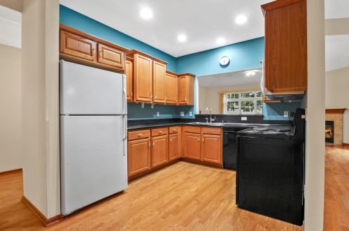 5353 Butterfield Way, Milwaukee WI  53221-3249 exterior