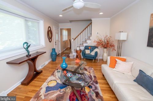 3255 Maple Rd, Huntingdon Valley, PA 19006-4209