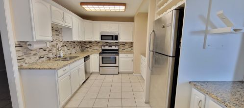 342 Genesee Ave, Fort Pierce, FL 34983-1227