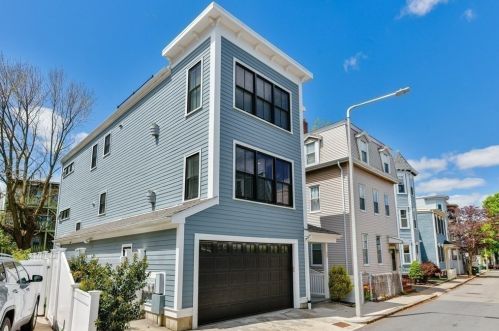 30 Middle St, Boston MA exterior