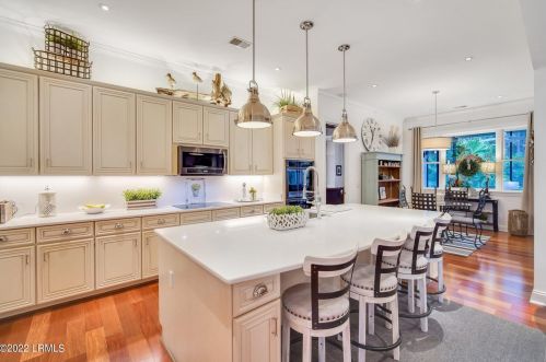 14 Halburton Cir, Bluffton SC 29910-7949 exterior