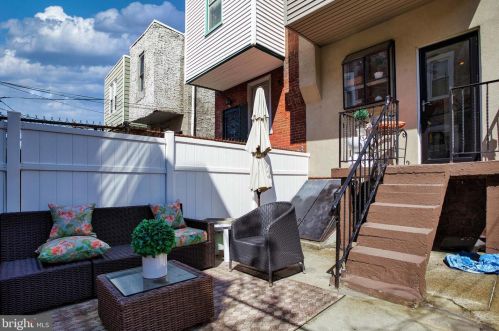 5412 Cedar Ave, Philadelphia PA 19143-1952 exterior