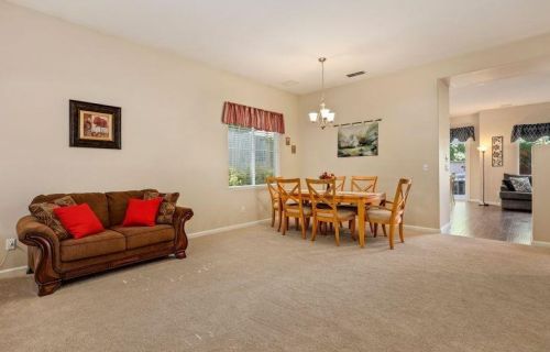 552 Hall St, Folsom CA 95630-9545 exterior