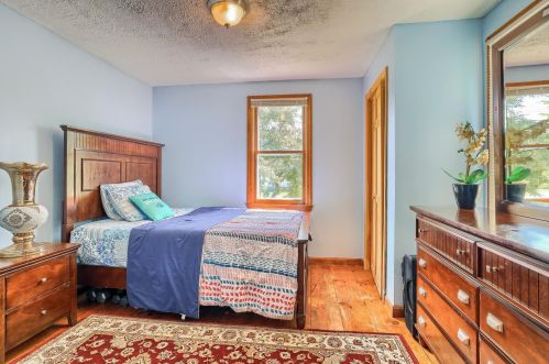 59 Pembroke Rd, Concord NH 03301-5707 exterior