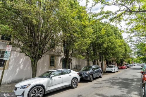 737 11th St, Philadelphia PA  19123-1920 exterior