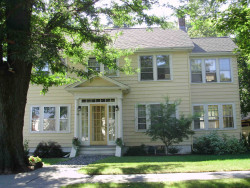 108 Albemarle Rd, Newton, MA 02460-1135