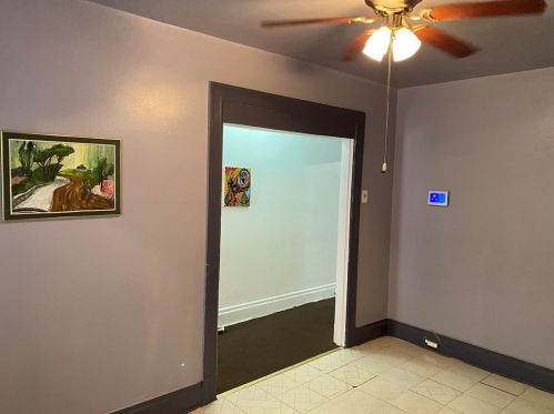 2913 Bedford Ave, Pittsburgh PA 15219-4011 exterior