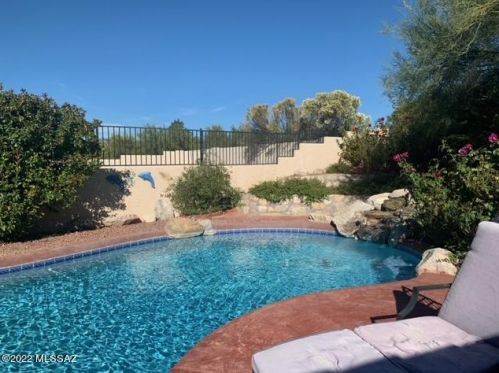 11170 Broadstone Dr, Tucson AZ  85737-8924 exterior