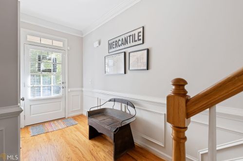 5282 Kershaw Ct, Atlanta, GA 30339-6702