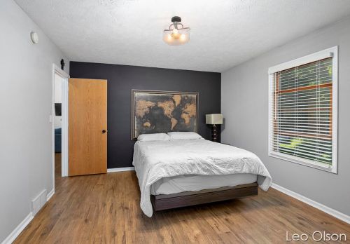 5247 Grn Pne Ct, Grand Rapids MI 49508-6124 exterior