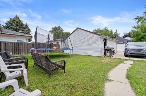 4644 47th St, Milwaukee WI  53220-4110 exterior