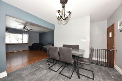 1541 Wanda Ave, Milwaukee WI  53221-4314 exterior