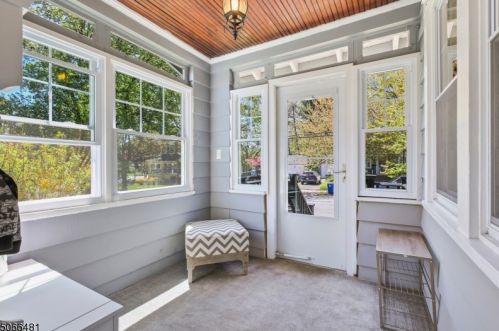 157 Garfield Pl, Maplewood, NJ 07040-1541