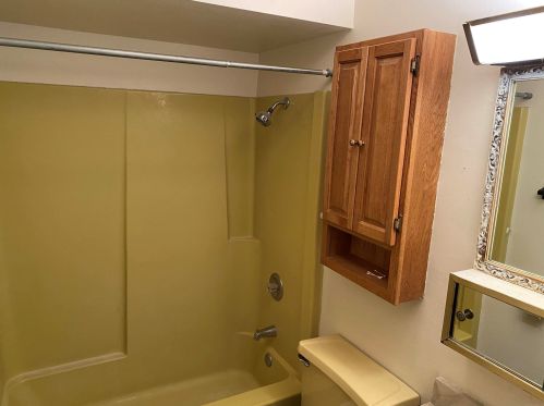 810 Berkley Cir, Mishawaka IN 46544-4802 exterior