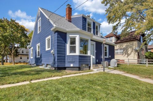 5504 33rd St, Milwaukee WI  53221-4026 exterior