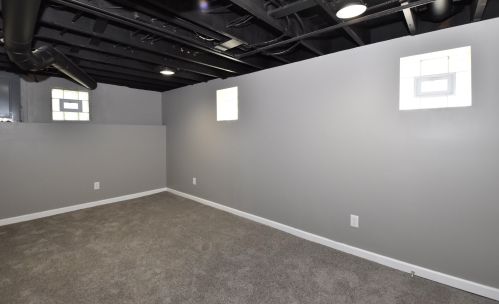 2554 Hubbard St, Milwaukee WI  53212-2845 exterior