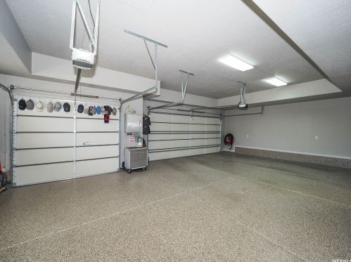 2161 Lorita Way, Sandy UT 84093-6514 exterior