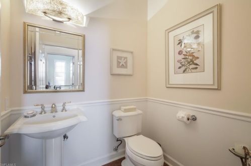 2332 Is Cv Cir, Naples FL 34109-0343 exterior