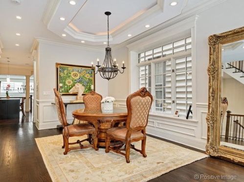 1126 Lill Ave, Chicago IL 60614-2018 exterior