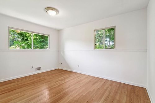 3081 Carmel Dr, Atlanta GA 30344-6506 exterior