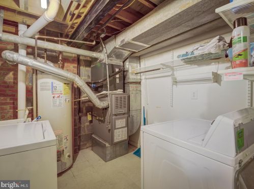 10815 Tenbrook Ct, Silver Spring MD 20901-1029 exterior