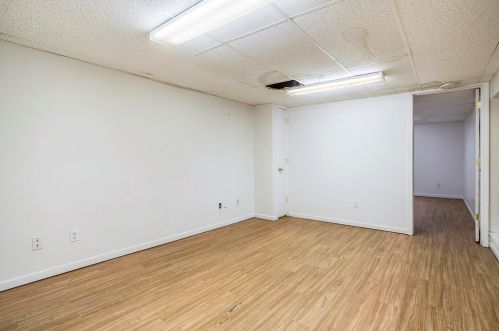 8839 Maplewood Dr, Berrien Springs MI 49103-1420 exterior