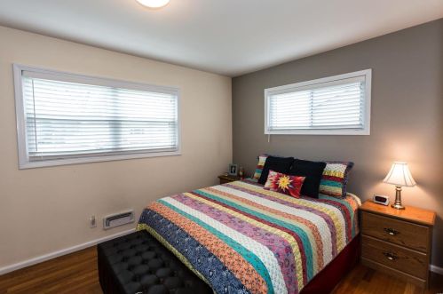 6413 Kingsway Dr, Saint Louis MO 63123-1529 exterior