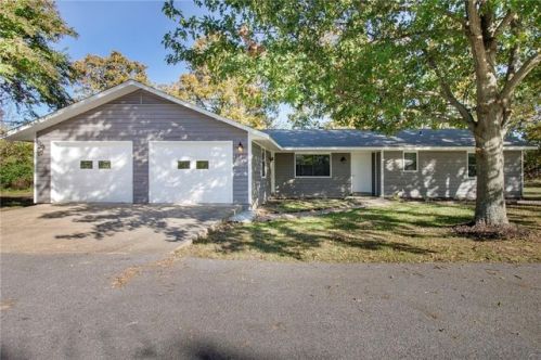 625 Yeager Rd, Springdale AR  72762-4111 exterior